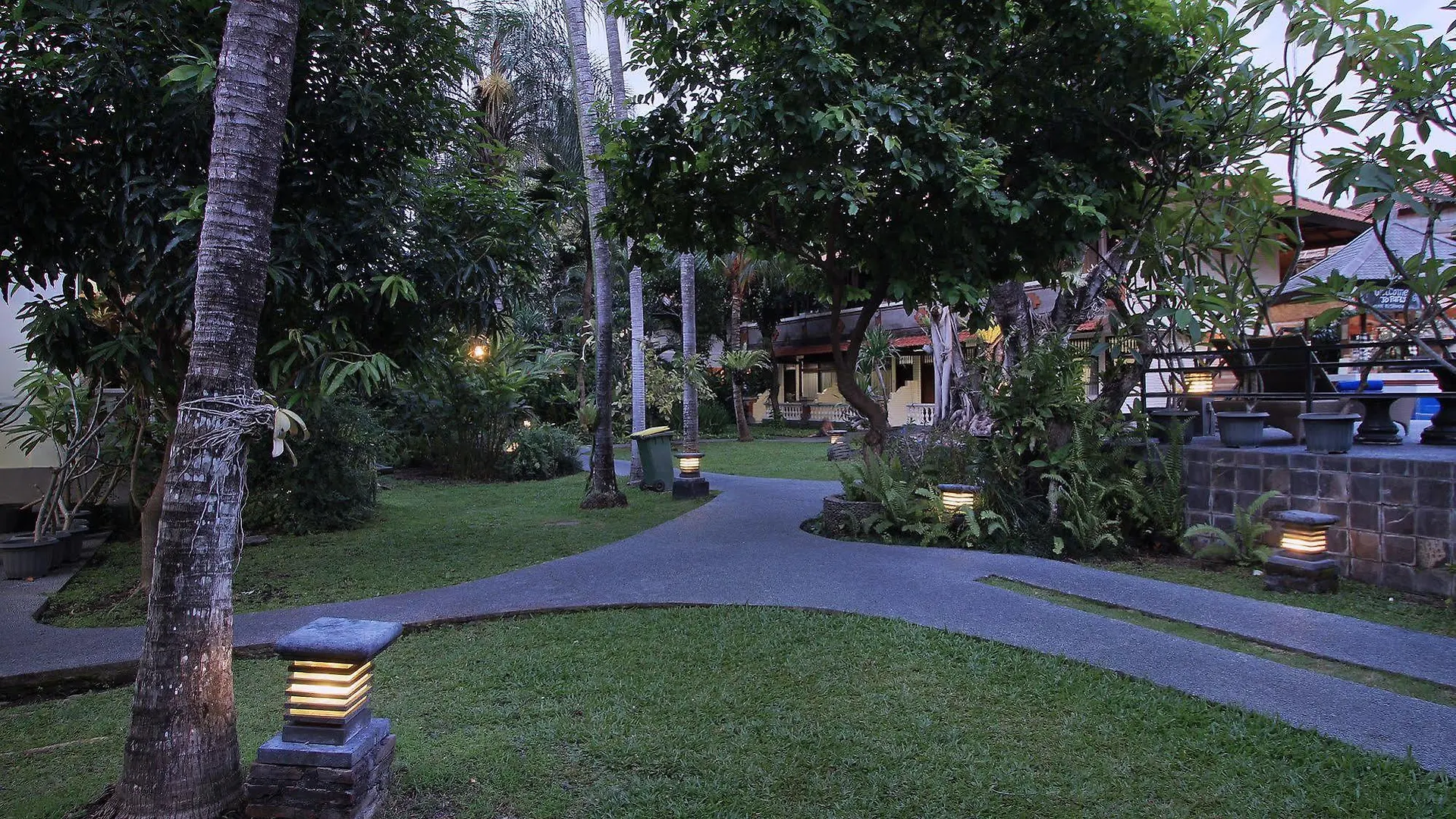 The Taman Ayu Hotel Seminyak