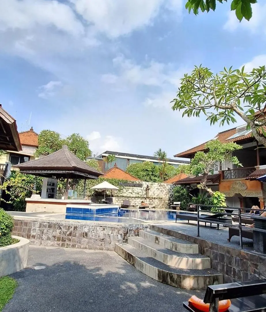 Hotel The Taman Ayu Seminyak 4*,