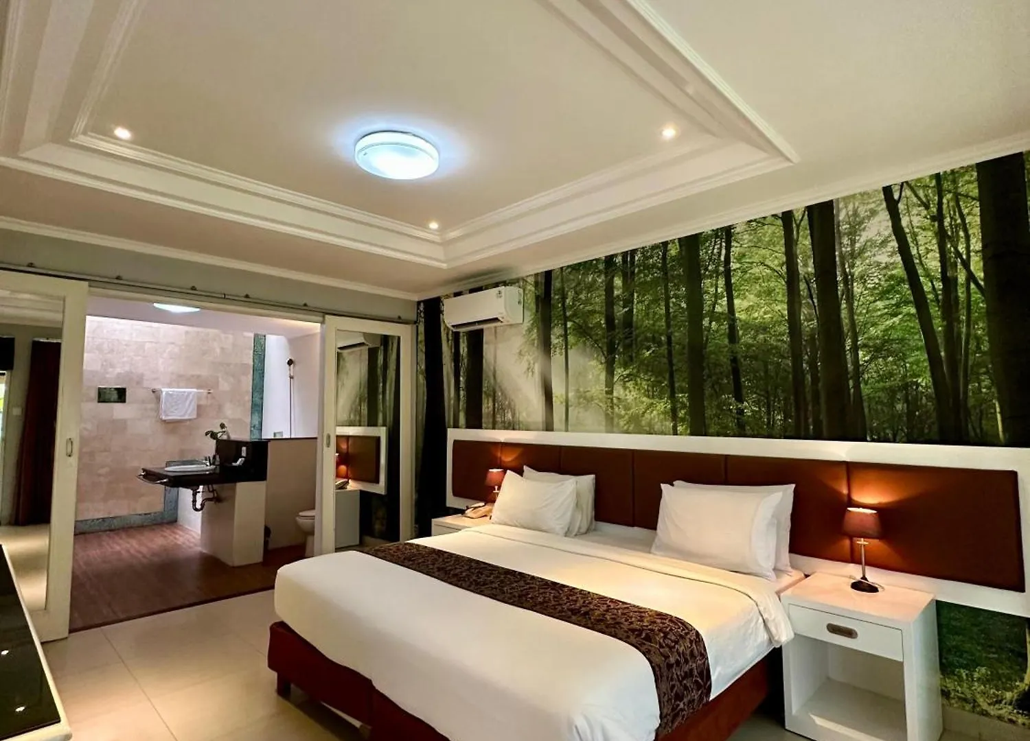 Hotel The Taman Ayu Seminyak 4*,  Indonesia