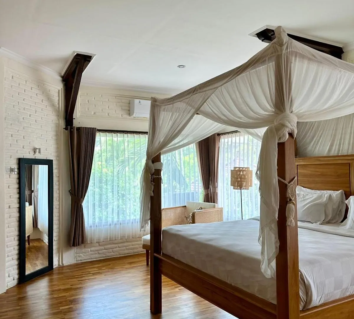 Hotel The Taman Ayu Seminyak